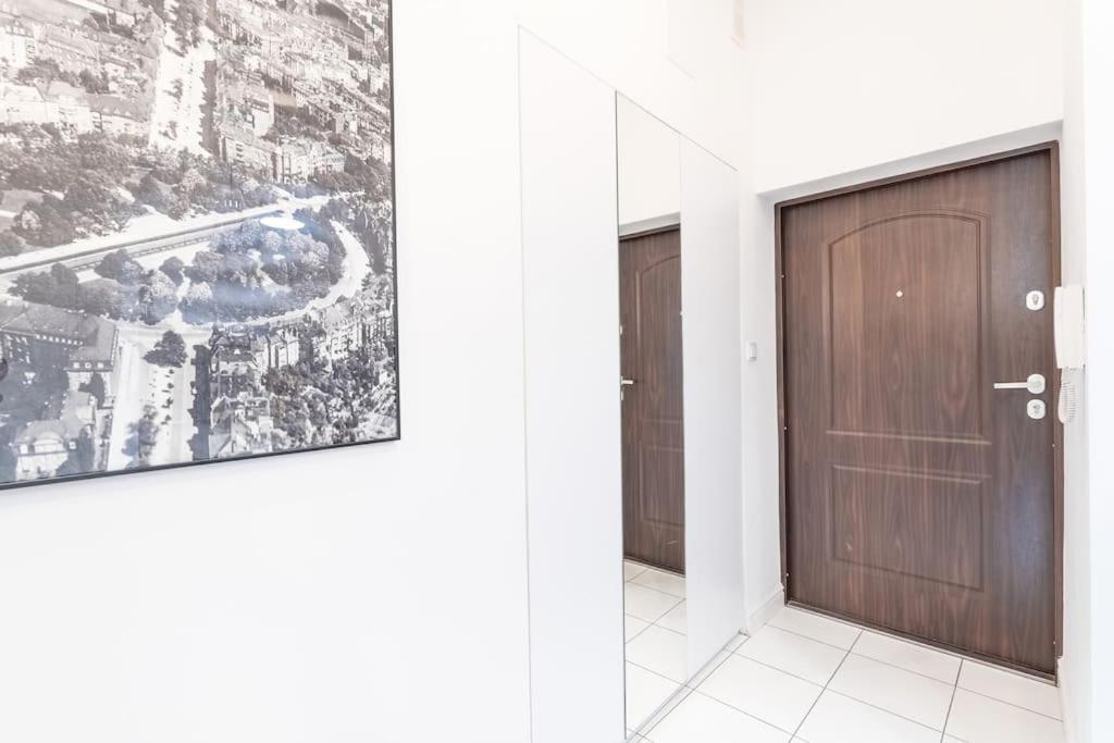 Wyjatkowy Apartament Na Rynku Wroclaw Dış mekan fotoğraf